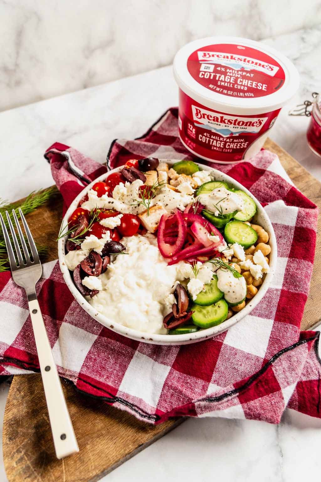 Greek Salad Cottage Cheese Bowl | Breakstone's