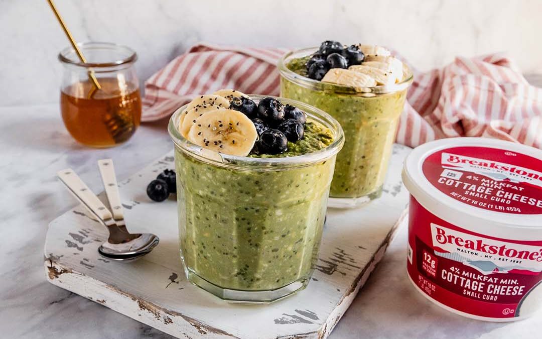 Matcha Cottage Cheese Overnight Oats